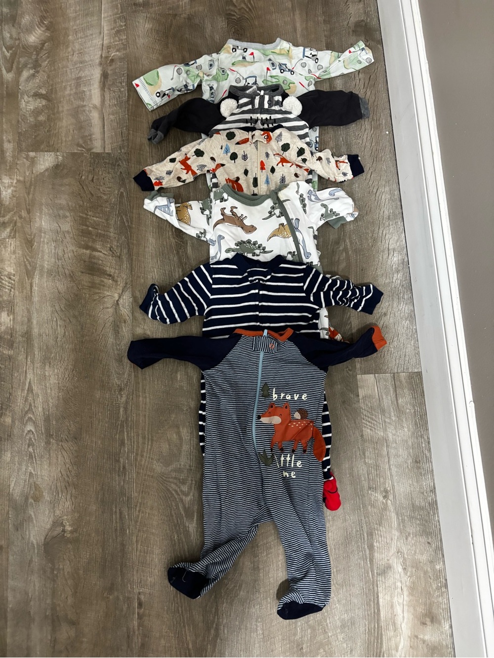 3 month bundle (6 pieces)Baby Boys One-Piece Sleepers